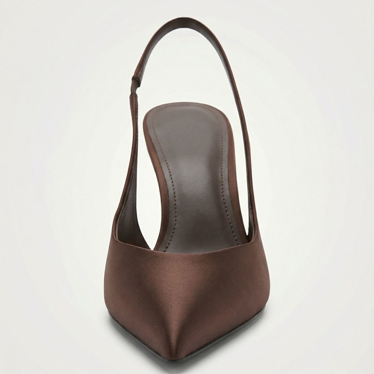 Braune Satin-Stilettos