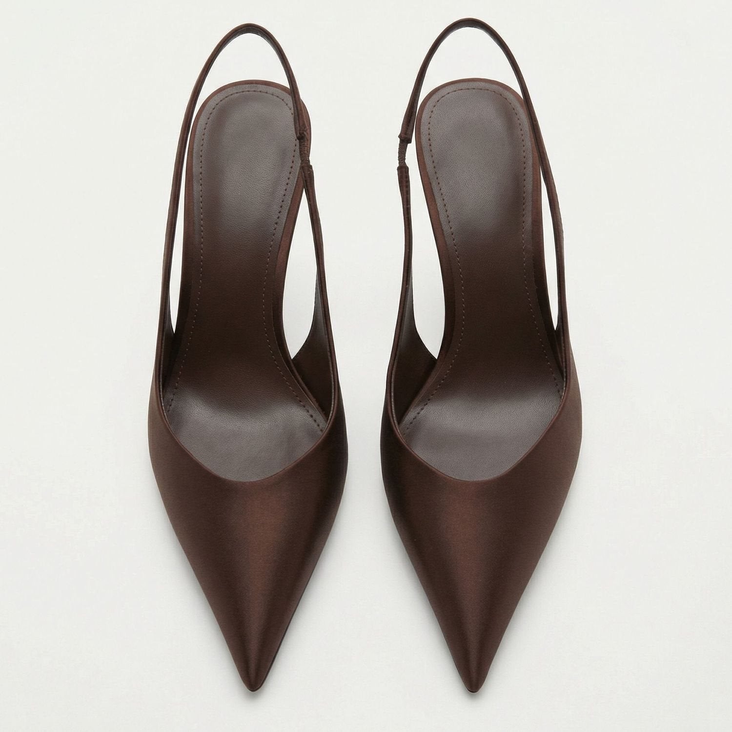 Braune Satin-Stilettos